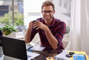 Selbständiger bei der Arbeit